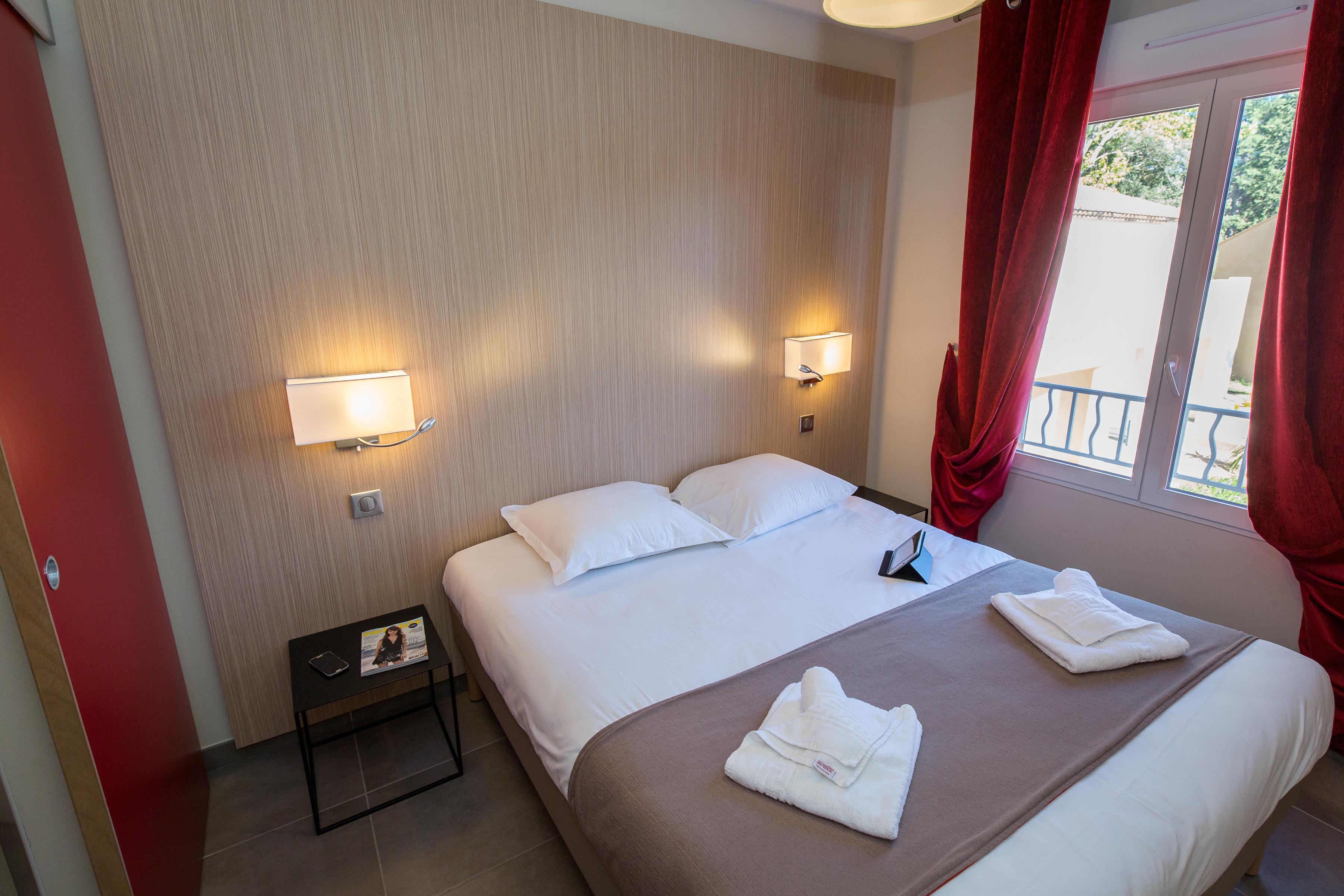 Sowell Residences Les Perles Du Golfe De Saint-Tropez 그리모 외부 사진