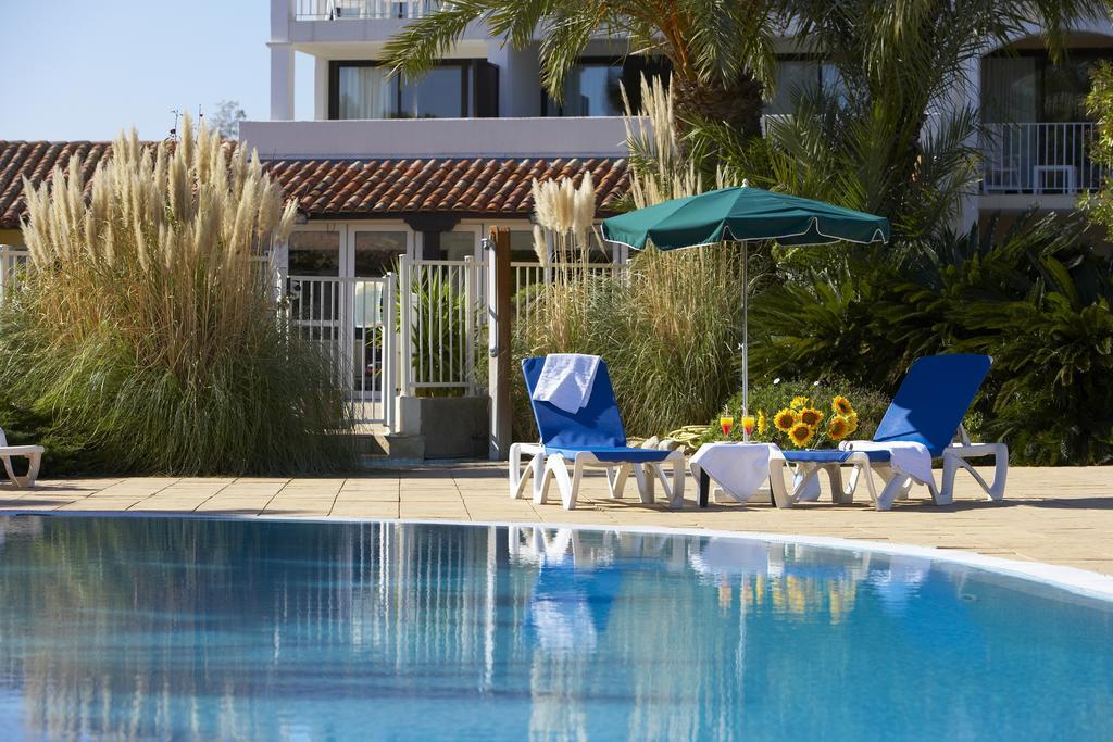 Sowell Residences Les Perles Du Golfe De Saint-Tropez 그리모 외부 사진
